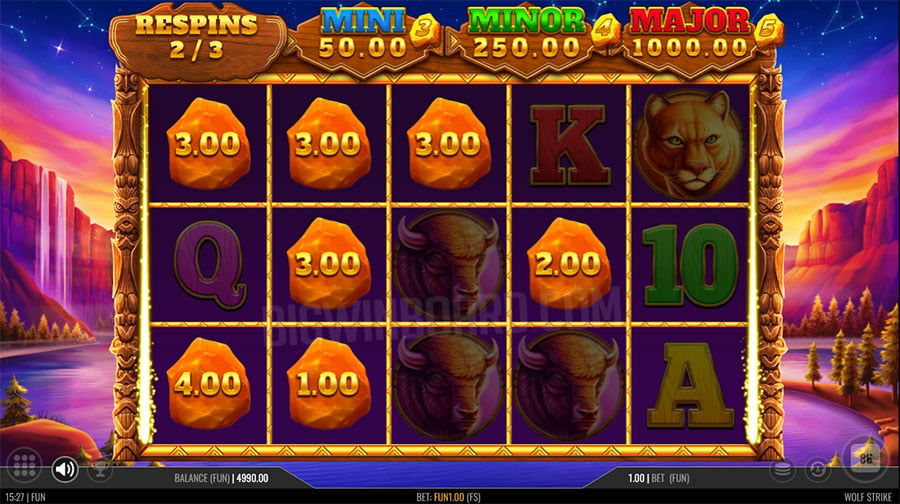 wolf strike slot