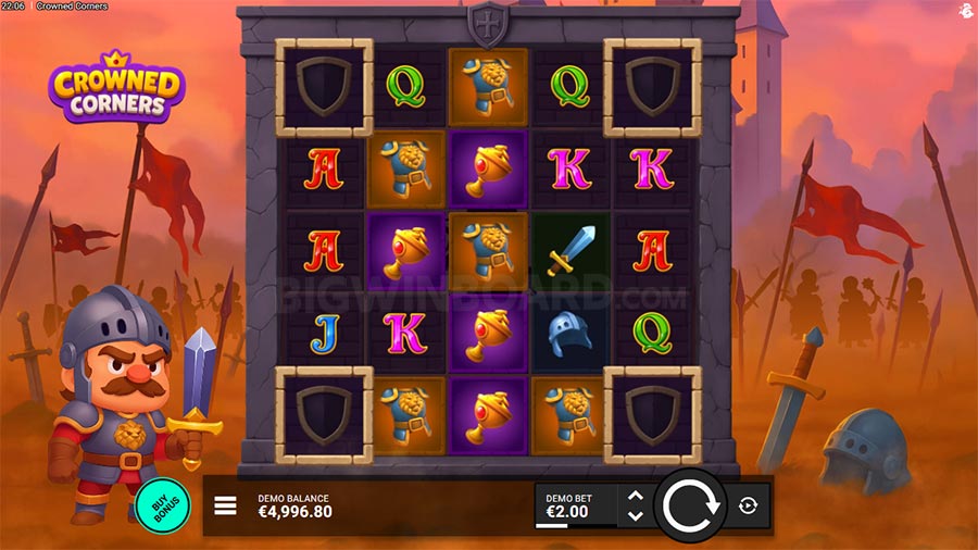 Crowned Corners slot